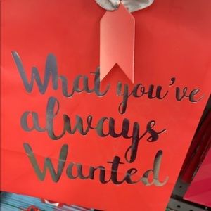 Meet your Posher, Mariah